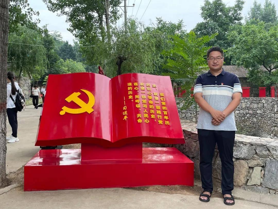 逃离诡异的古庙