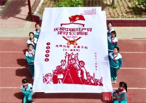 女孩子是扁头好看还是圆头好看？游戏画面